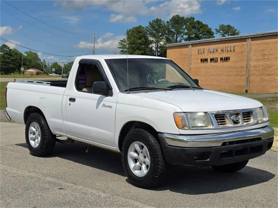 1999 Nissan Frontier 1st Gen - Image 5 of 31