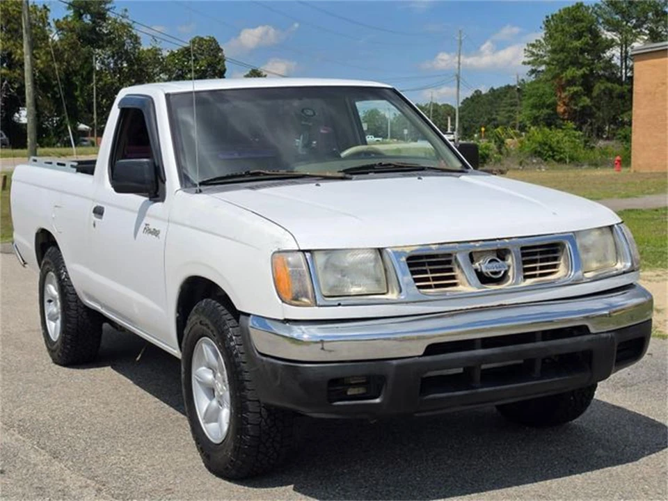 1999 Nissan Frontier 1st Gen - Image 4 of 31