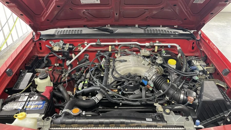 1999 Nissan Frontier 1st Gen - Image 6 of 9