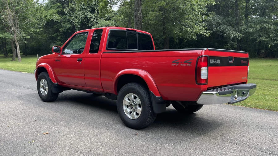 1999 Nissan Frontier 1st Gen - Image 3 of 9