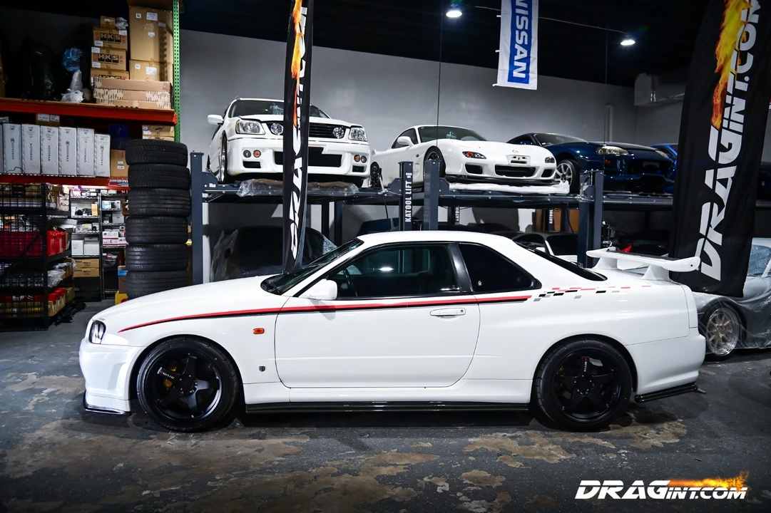 1999 Nissan R34 Skyline GT-R 10th Gen - Image 24 of 31