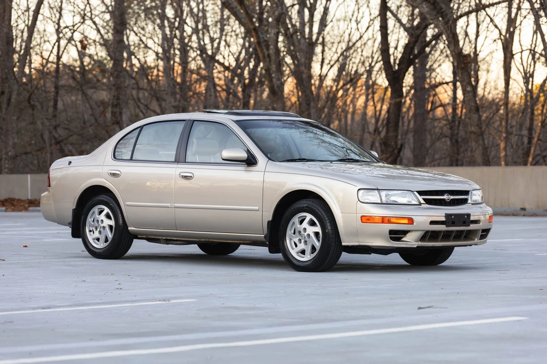 1999 Nissan Maxima 4th Gen - Image 19 of 31