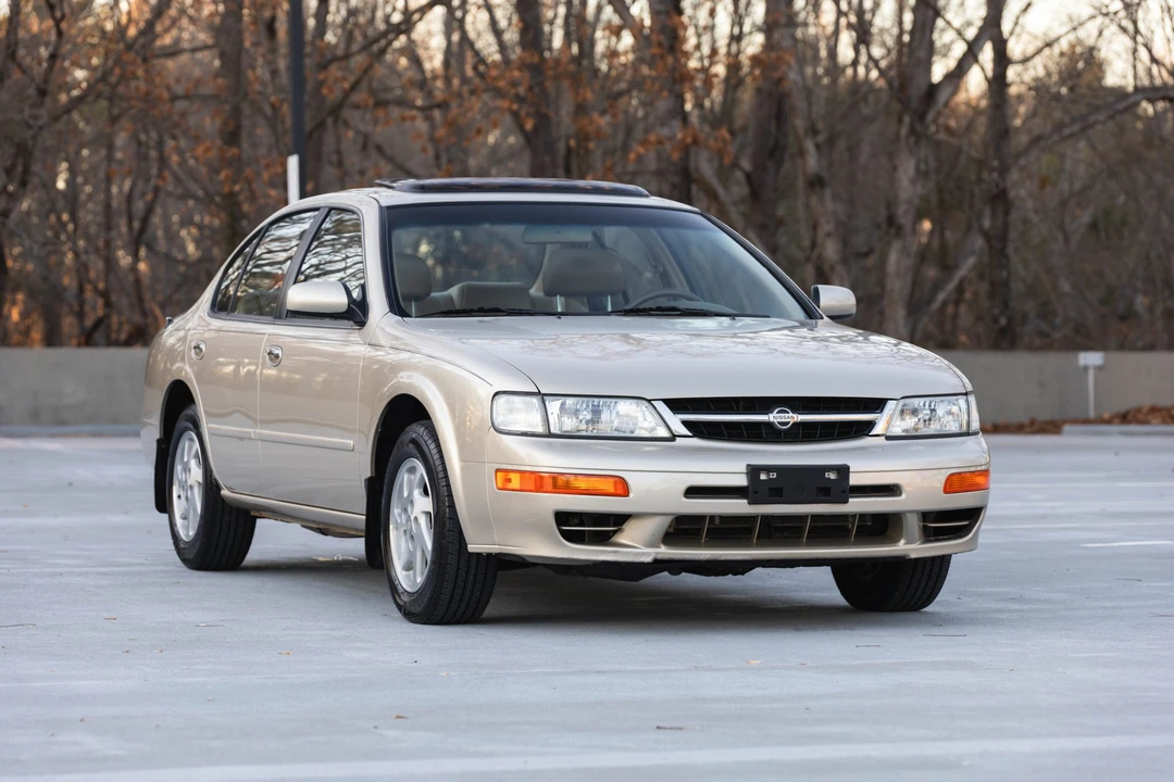 1999 Nissan Maxima 4th Gen - Image 21 of 31