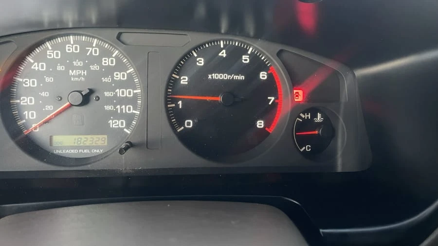 1999 Nissan Pathfinder 2nd Gen - Image 13 of 26