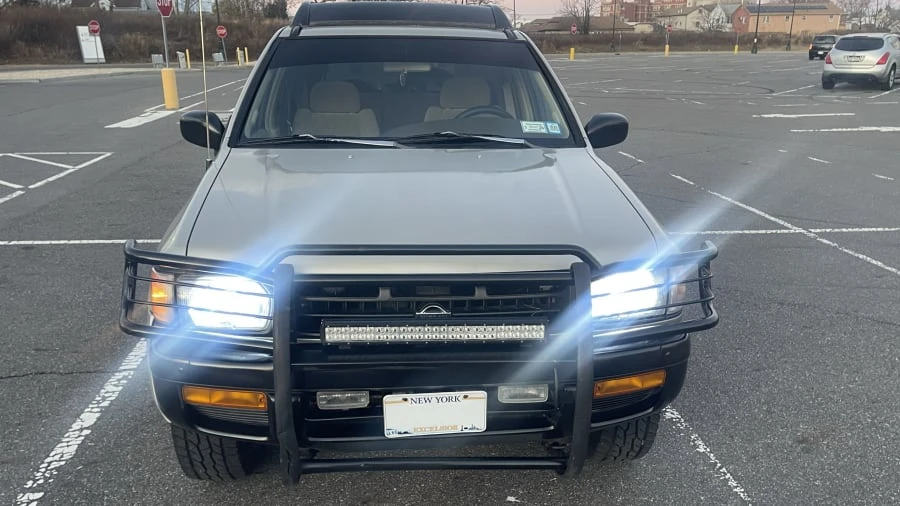 1999 Nissan Pathfinder 2nd Gen - Image 4 of 26