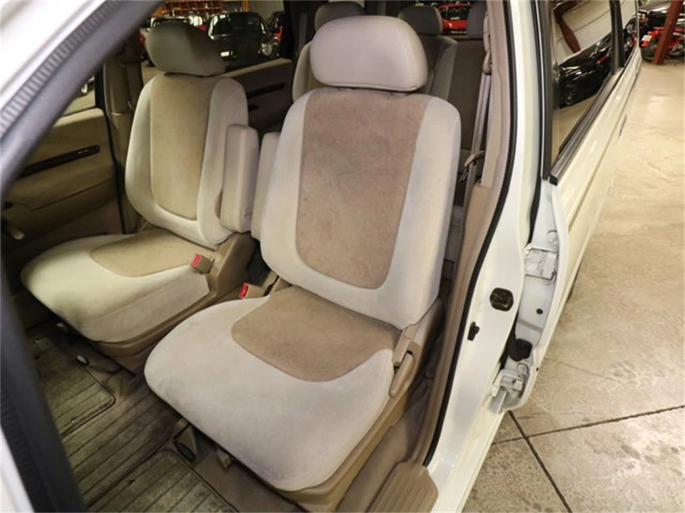 1999 Nissan - Image 16 of 31