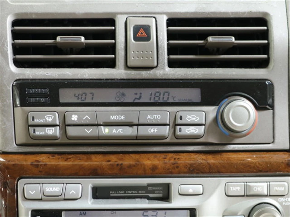 1999 Nissan - Image 12 of 31
