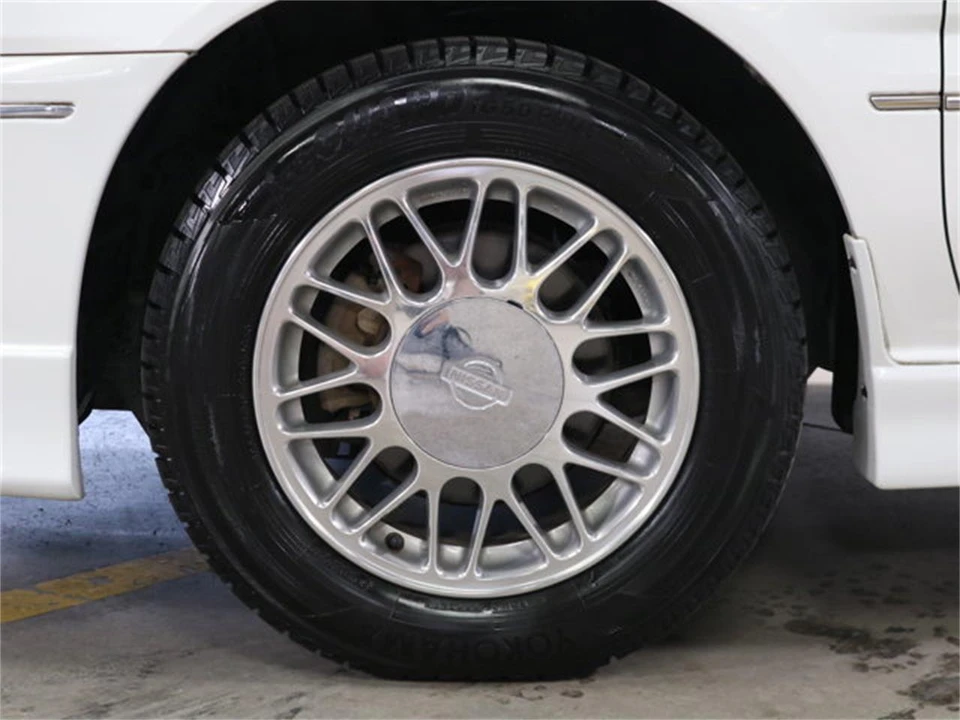 1999 Nissan - Image 31 of 31