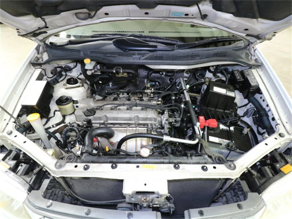1999 Nissan - Image 22 of 31