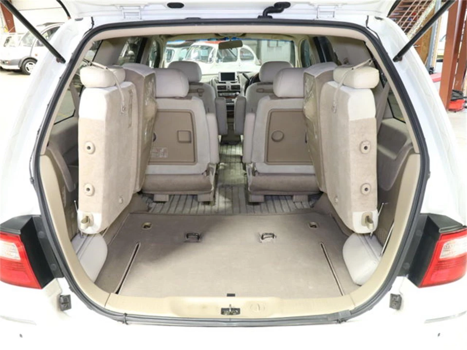 1999 Nissan - Image 25 of 31