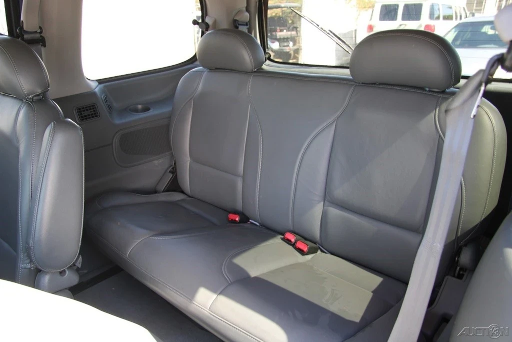 1999 Nissan Quest - Image 19 of 21