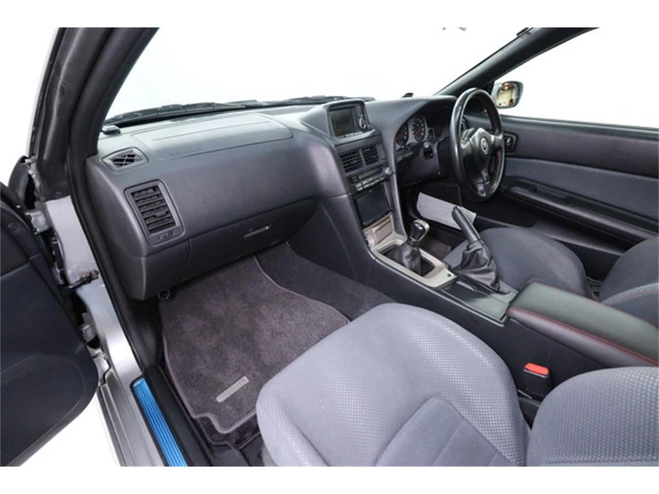 1999 Nissan R34 Skyline GT-R 10th Gen - Image 16 of 31