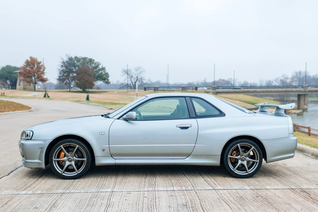 1999 Nissan R34 Skyline GT-R 10th Gen - Image 13 of 31