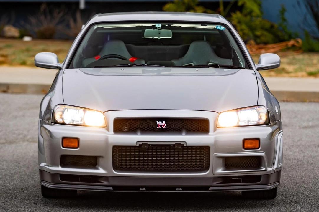 1999 Nissan R34 Skyline GT-R 10th Gen - Image 2 of 31