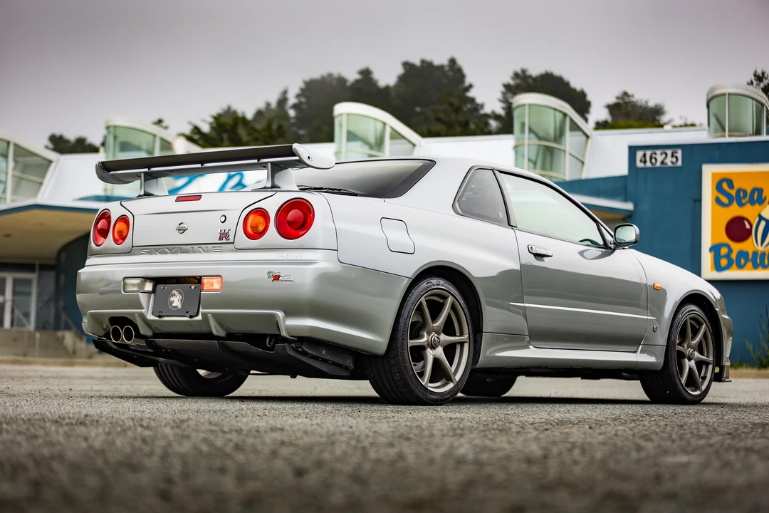 1999 Nissan R34 Skyline GT-R 10th Gen - Image 28 of 31