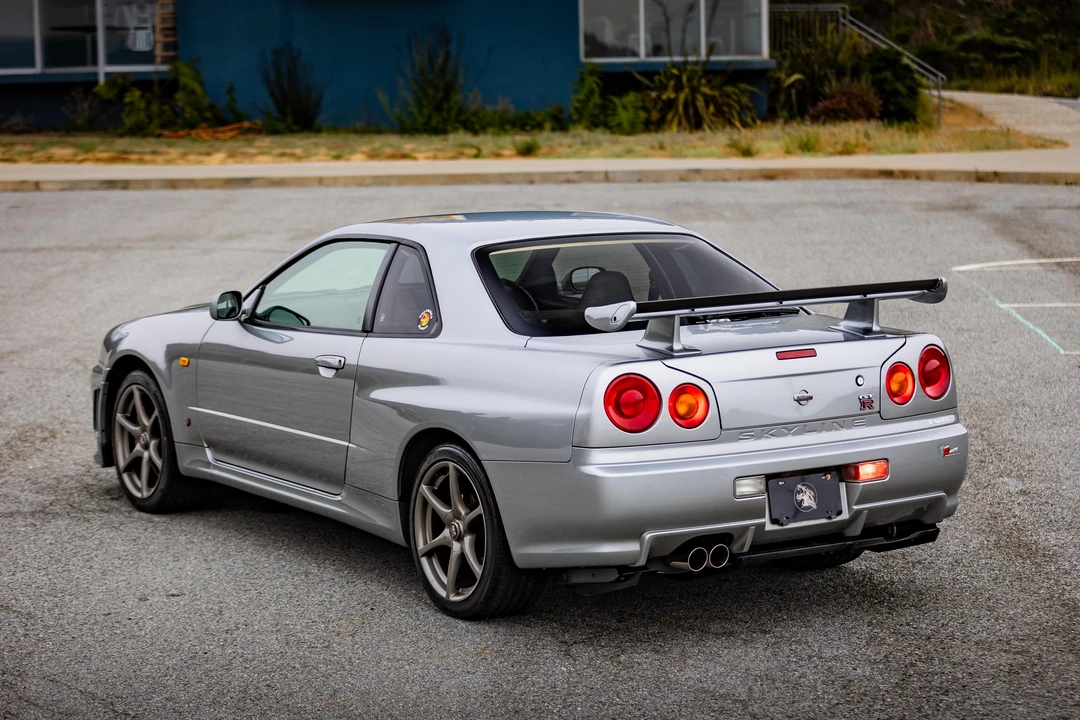 1999 Nissan R34 Skyline GT-R 10th Gen - Image 17 of 31