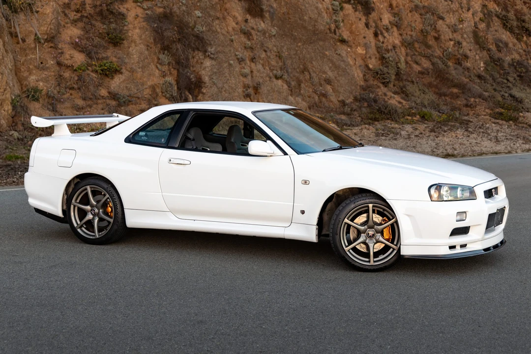 1999 Nissan R34 Skyline GT-R 10th Gen - Image 24 of 31