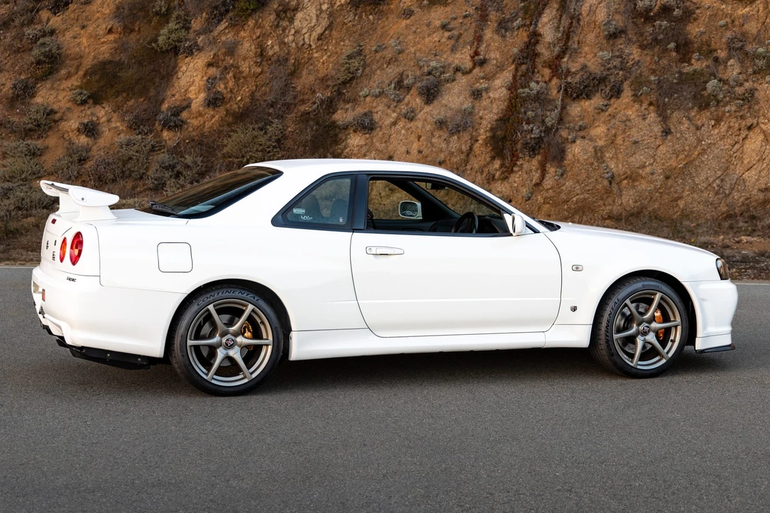 1999 Nissan R34 Skyline GT-R 10th Gen - Image 22 of 31