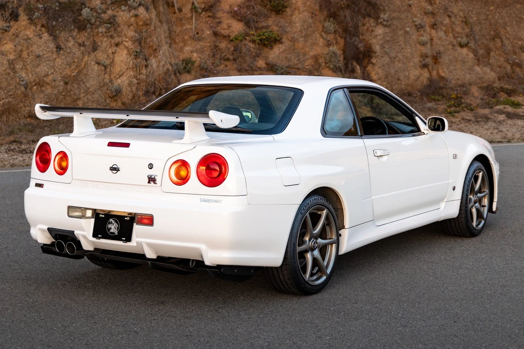 1999 Nissan R34 Skyline GT-R 10th Gen - Image 19 of 31
