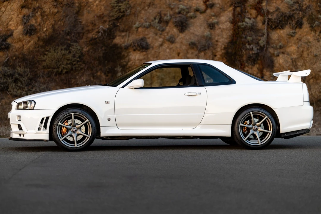 1999 Nissan R34 Skyline GT-R 10th Gen - Image 10 of 31
