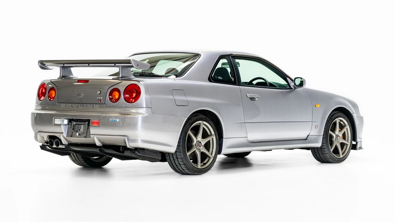 1999 Nissan R34 Skyline GT-R 10th Gen - Image 18 of 31