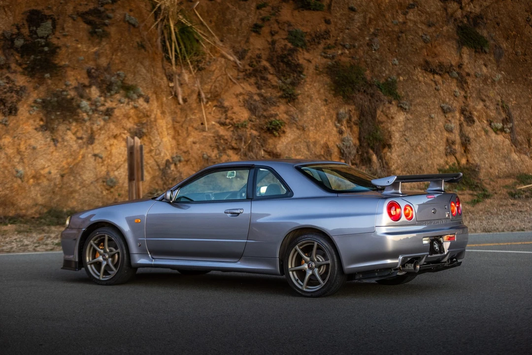 1999 Nissan R34 Skyline GT-R 10th Gen - Image 13 of 31