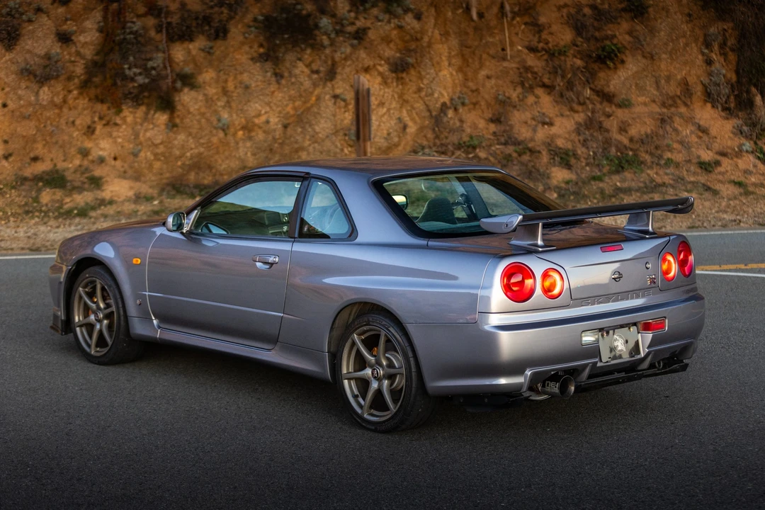 1999 Nissan R34 Skyline GT-R 10th Gen - Image 15 of 31