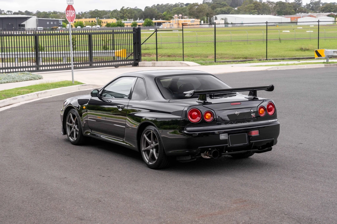 1999 Nissan R34 Skyline GT-R 10th Gen - Image 15 of 31