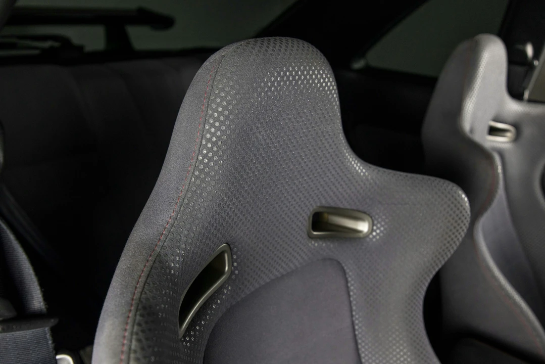 1999 Nissan R34 Skyline GT-R 10th Gen - Image 13 of 31