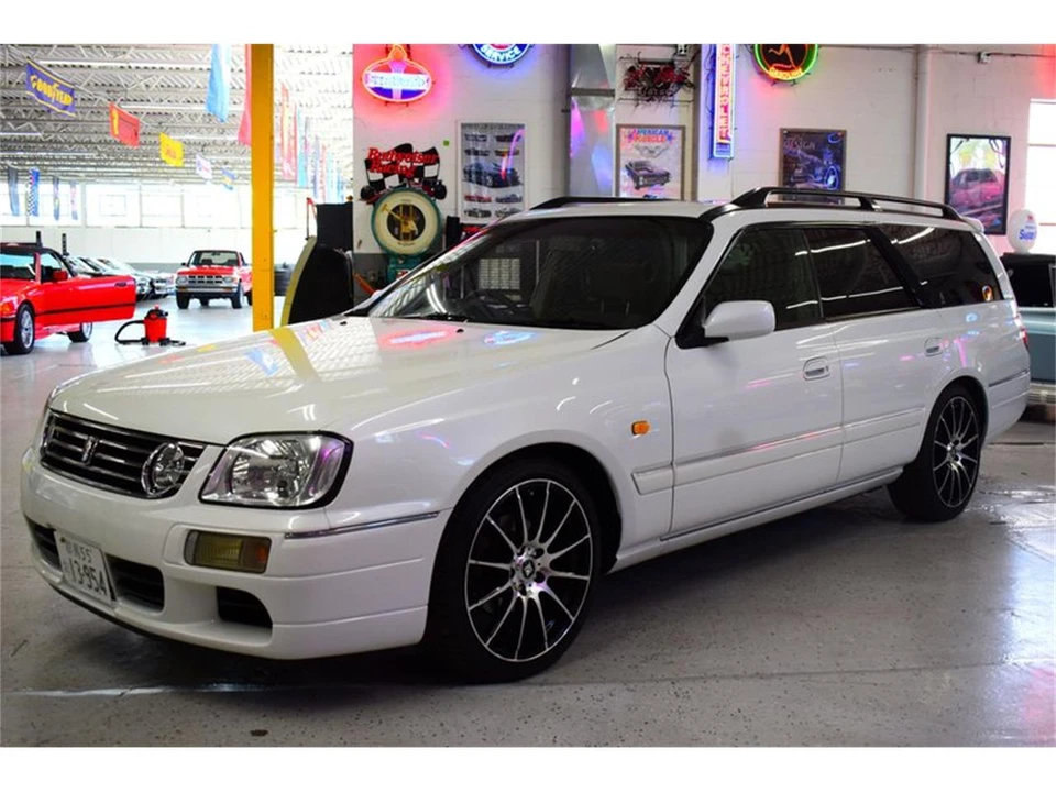 1999 Nissan Stagea 1st Gen - Image 23 of 31