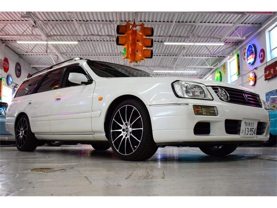 1999 Nissan Stagea 1st Gen - Image 3 of 31