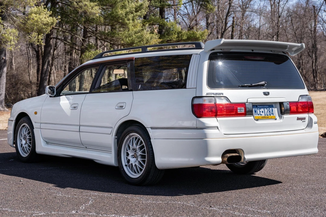 1999 Nissan Stagea 1st Gen - Image 4 of 31
