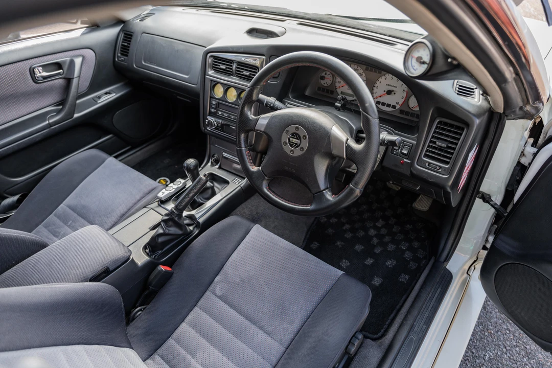 1999 Nissan Stagea 1st Gen - Image 29 of 31