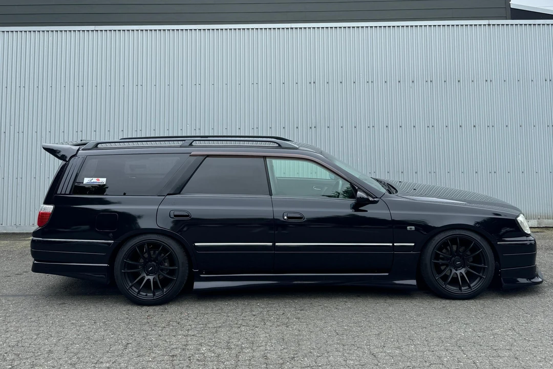1999 Nissan Stagea 1st Gen - Image 14 of 31