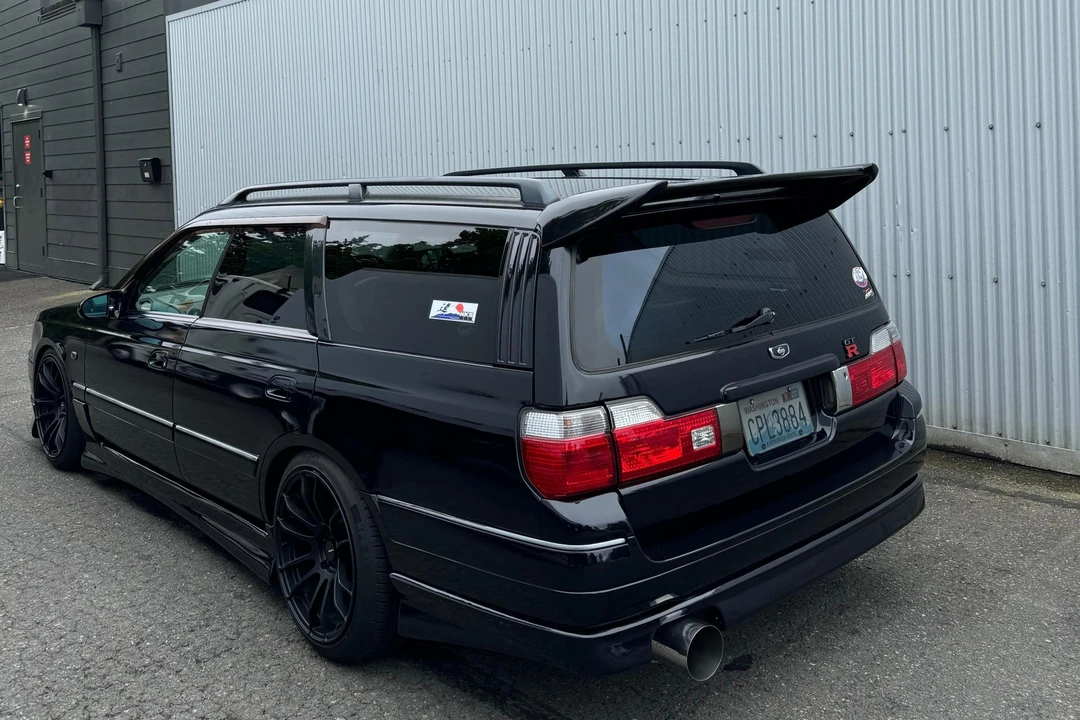 1999 Nissan Stagea 1st Gen - Image 9 of 31