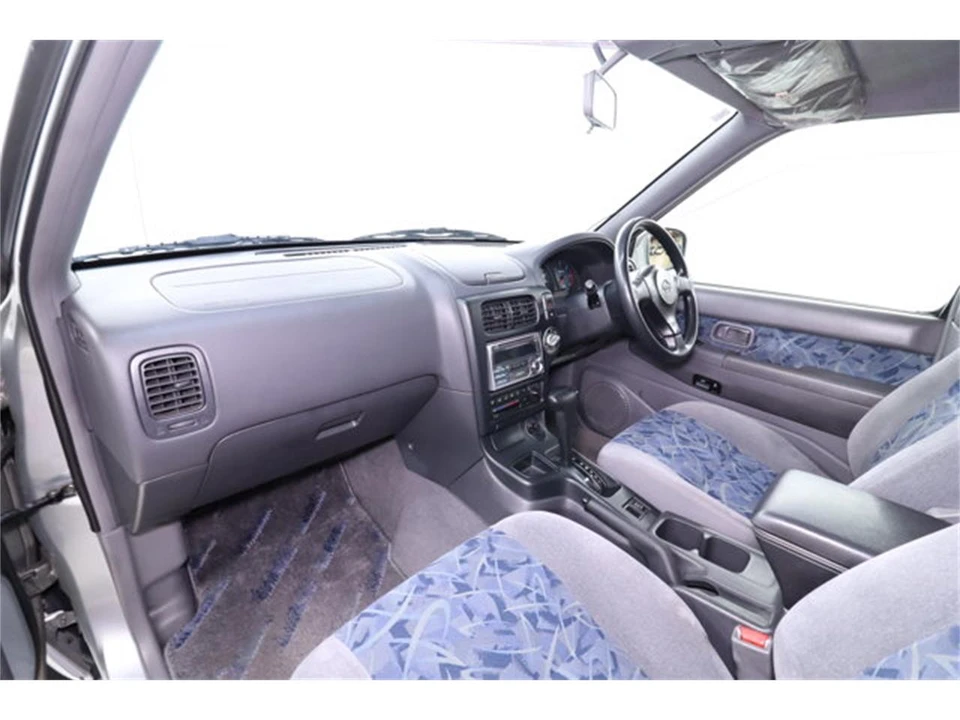 1999 Nissan Pathfinder 2nd Gen - Image 16 of 31
