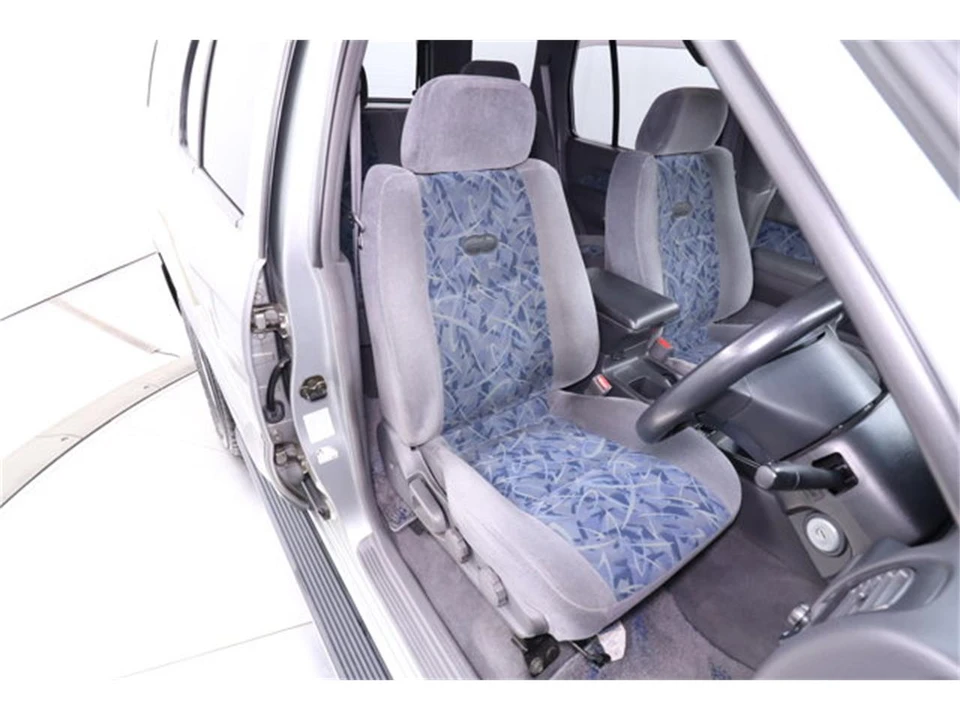 1999 Nissan Pathfinder 2nd Gen - Image 17 of 31
