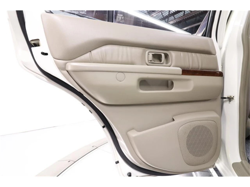 1999 Nissan Pathfinder 2nd Gen - Image 22 of 31