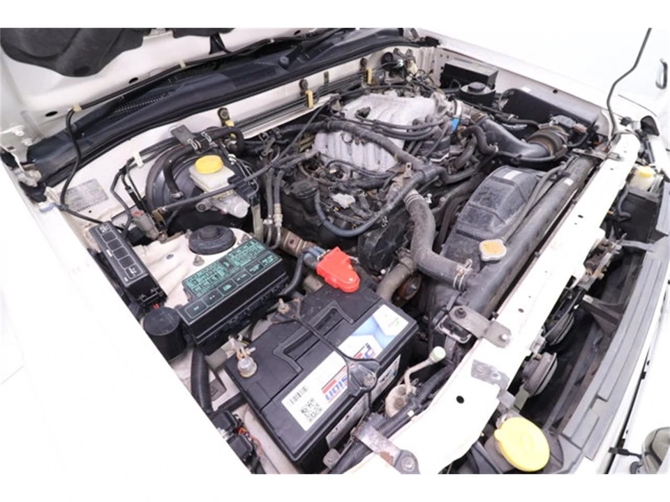 1999 Nissan Pathfinder 2nd Gen - Image 24 of 31