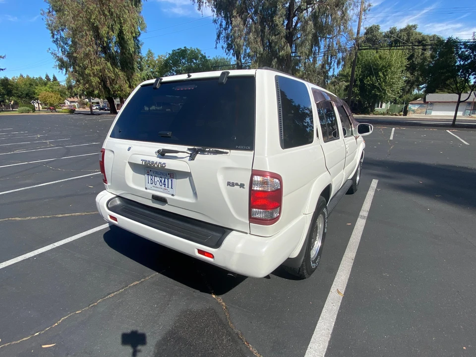 1999 Nissan Terrano II - Image 16 of 31