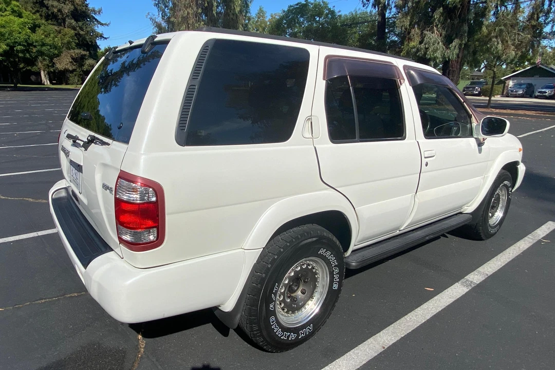 1999 Nissan Terrano II - Image 4 of 31