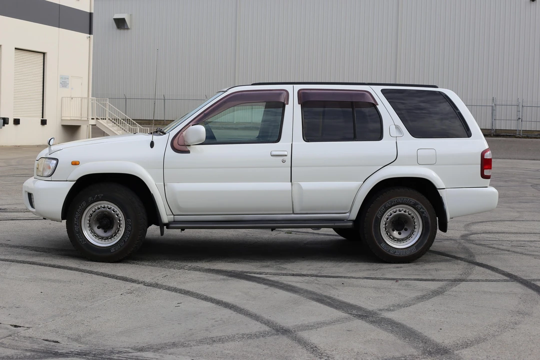 1999 Nissan Terrano II - Image 11 of 21