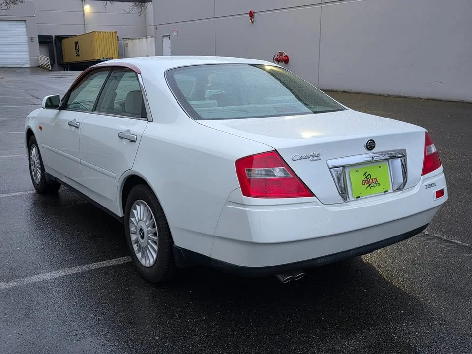 1999 Nissan Cedric - Image 7 of 14