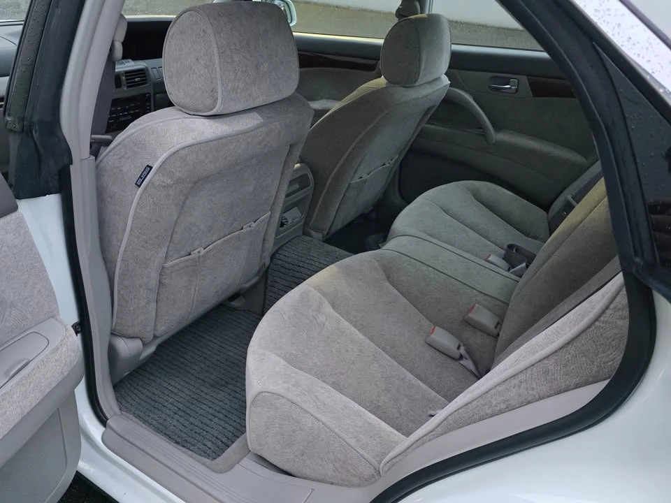 1999 Nissan Cedric - Image 13 of 14