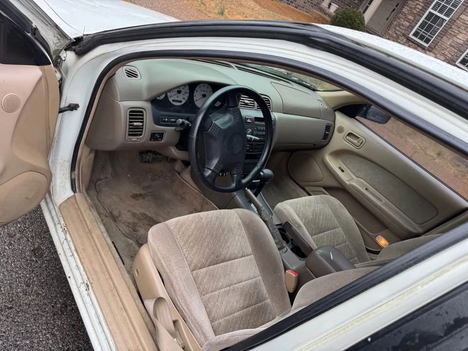 1999 Nissan Maxima 4th Gen - Image 5 of 9
