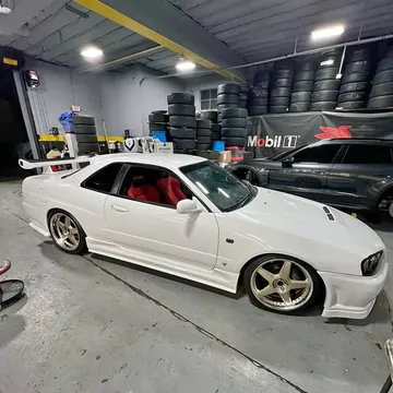 1999 Nissan Skyline R34 GTT