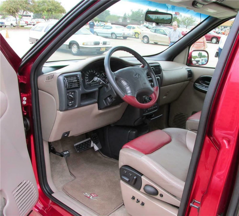 1999 Oldsmobile Silhouette - Image 3 of 4