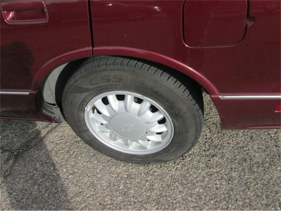 1999 Oldsmobile 88 - Image 10 of 18