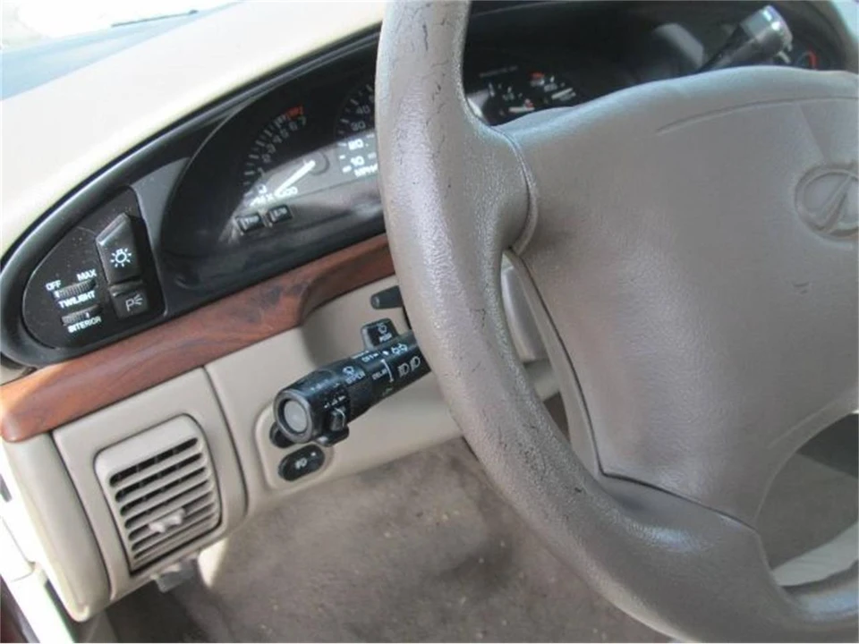 1999 Oldsmobile 88 - Image 13 of 18