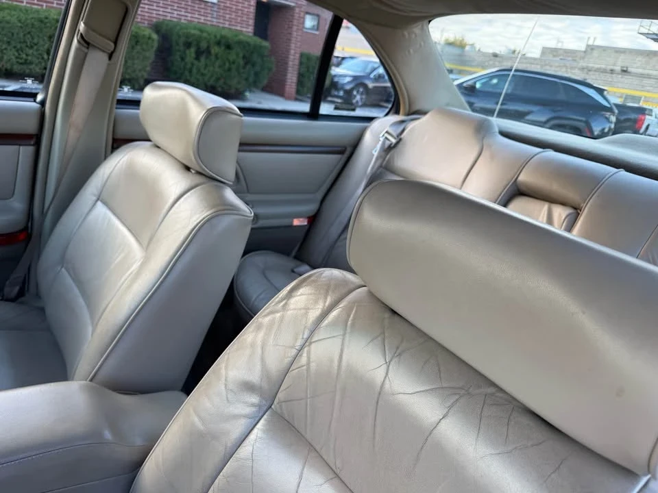 1999 Oldsmobile 88 - Image 9 of 12